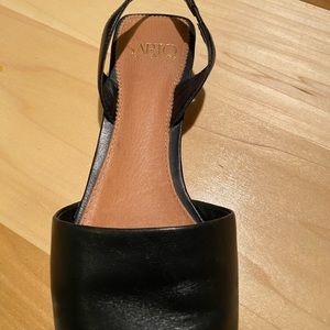 Women’s Flats